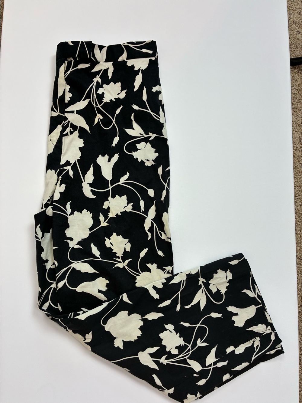Versailles VTG Black & Cream Floral High waist DressPants